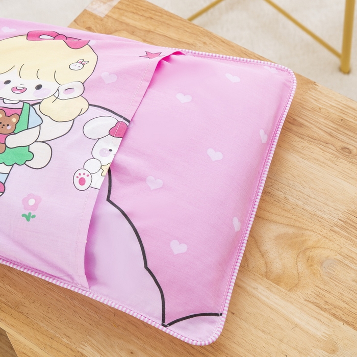 91家纺网 家纺一手货源 找家纺 大黄蜂家居家纺 2025新款纯棉卡通定位枕套 happy女孩