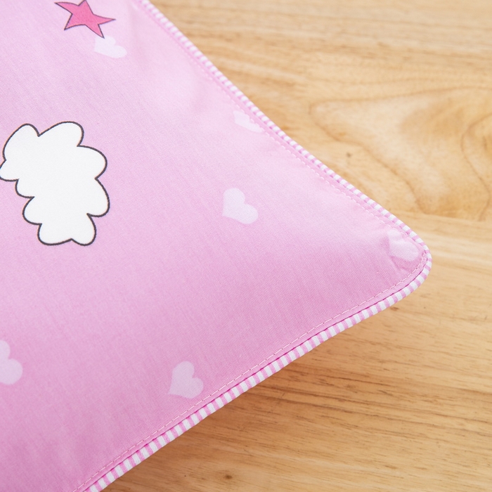 91家纺网 家纺一手货源 找家纺 大黄蜂家居家纺 2025新款纯棉卡通定位枕套 happy女孩