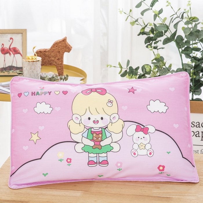 91家纺网 家纺一手货源 找家纺 大黄蜂家居家纺 2025新款纯棉卡通定位枕套 happy女孩