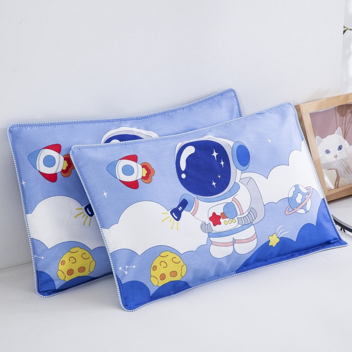 91家纺网 家纺一手货源 找家纺 大黄蜂家居家纺 2025新款纯棉卡通定位枕套 登陆月球