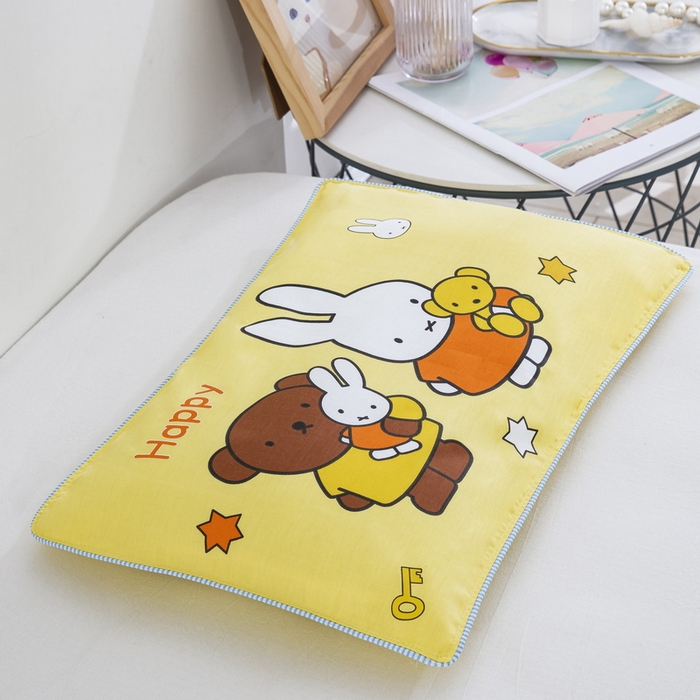 91家纺网 家纺一手货源 找家纺 大黄蜂家居家纺 2025新款纯棉卡通定位枕套 米菲兔兔