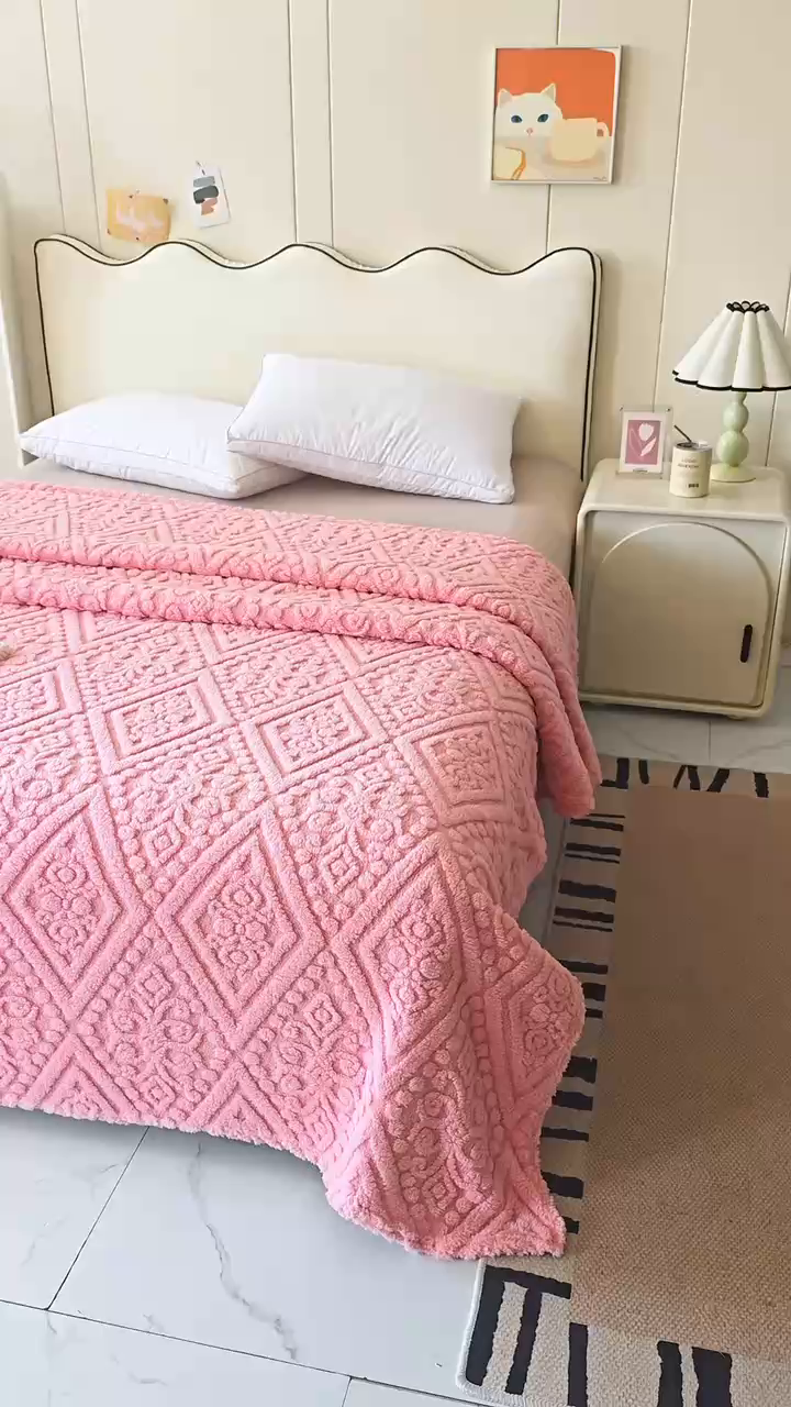 91家纺网 家纺一手货源 找家纺 巴木赫 2025新款如意阁塔芙绒毯子毛毯 粉色