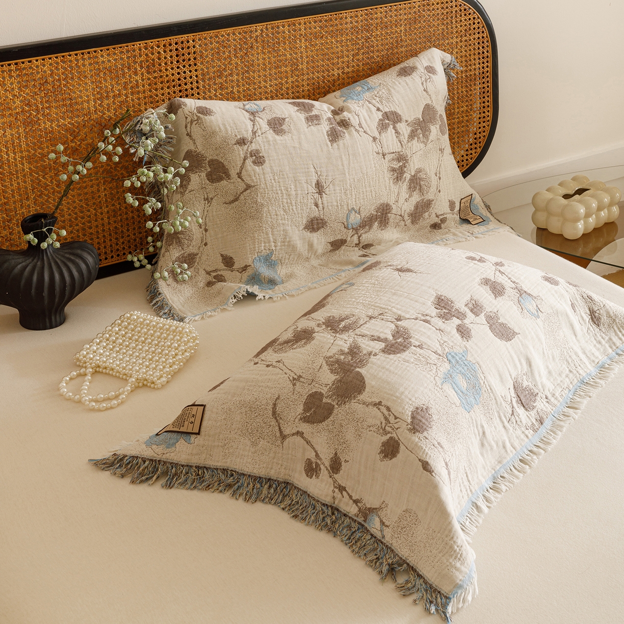 91家纺网 家纺一手货源 找家纺 朴尔家纺-毛巾被 2025新款全棉流苏巨大尺寸60S纱布枕巾 蓝色随想 60x80cm枕巾/对