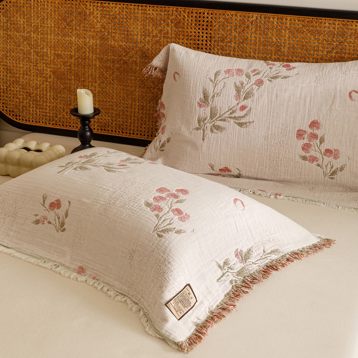 91家纺网 家纺一手货源 找家纺 朴尔家纺-毛巾被 2025新款全棉流苏巨大尺寸60S纱布枕巾 芝芝莓 60x80cm枕巾/对