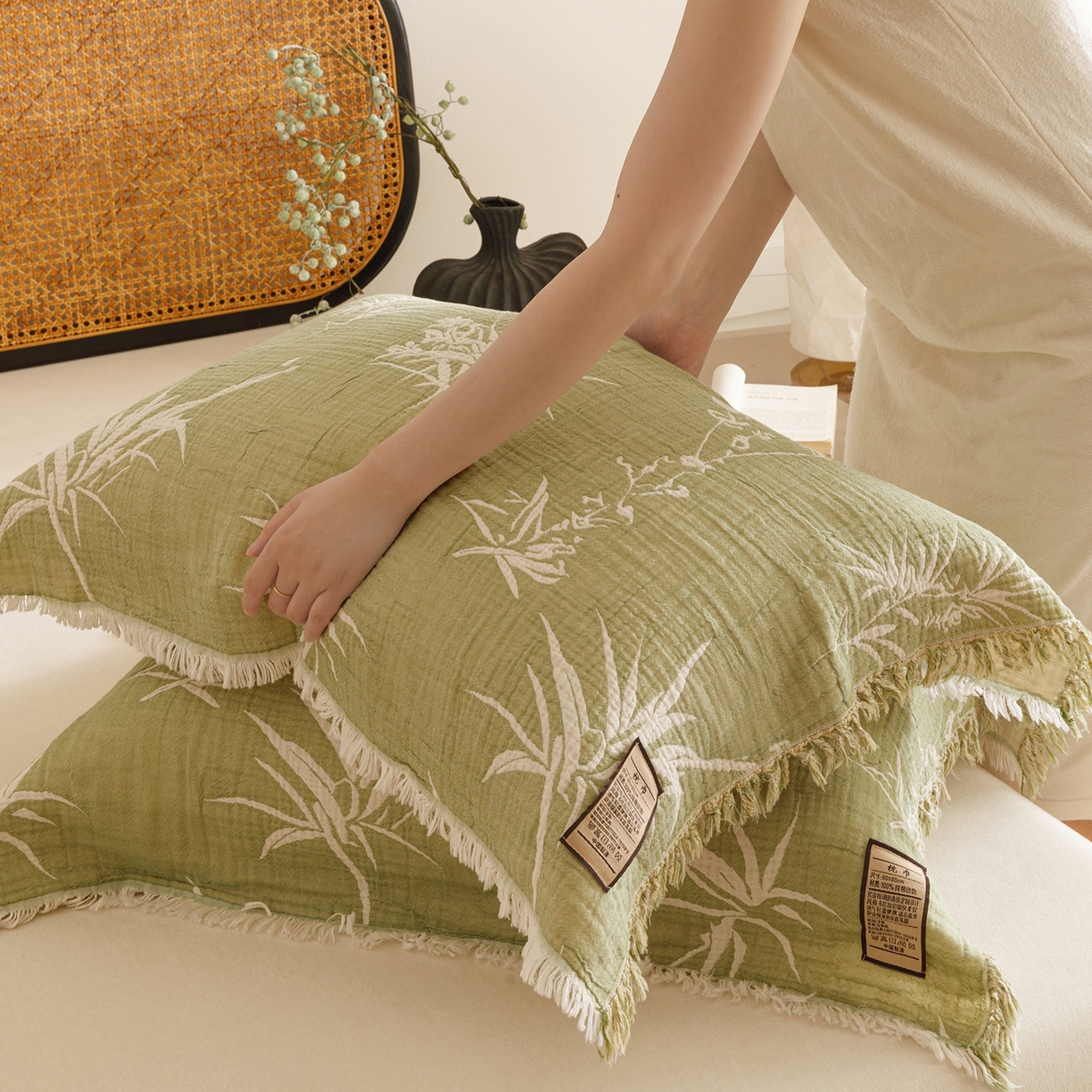 91家纺网 家纺一手货源 找家纺 朴尔家纺-毛巾被 2025新款全棉流苏巨大尺寸60S纱布枕巾 竹意 60x80cm枕巾/对