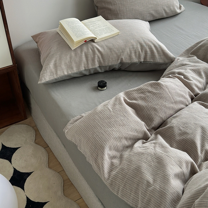 91家纺网 家纺一手货源 找家纺 （总）水洗的故事（原有乐家） 2025新款秋冬全棉贡缎色织提花条纹款四件套