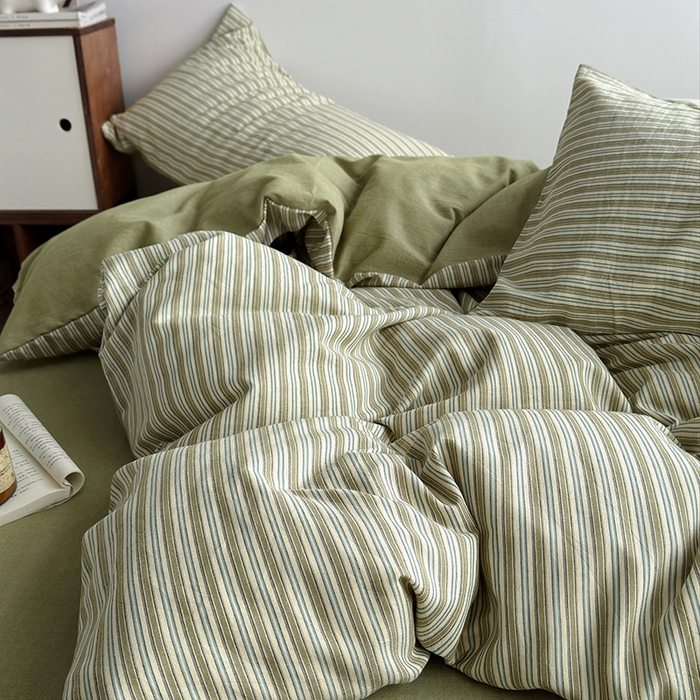 91家纺网 家纺一手货源 找家纺 水洗的故事（原有乐家） 2025新款秋冬全棉贡缎色织提花条纹款四件套 织麦