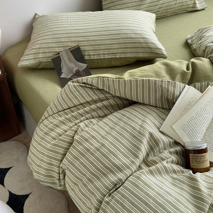 91家纺网 家纺一手货源 找家纺 水洗的故事（原有乐家） 2025新款秋冬全棉贡缎色织提花条纹款四件套 织麦