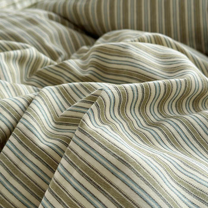 91家纺网 家纺一手货源 找家纺 水洗的故事（原有乐家） 2025新款秋冬全棉贡缎色织提花条纹款四件套 织麦