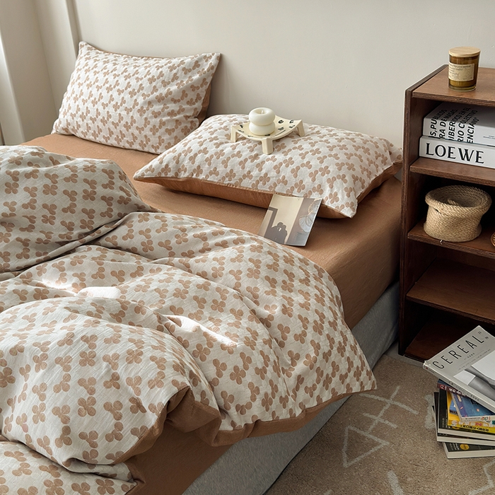 水洗的故事（原有乐家） 2025新款秋冬60s全棉贡缎色织大提花四件套 四月里-焦糖