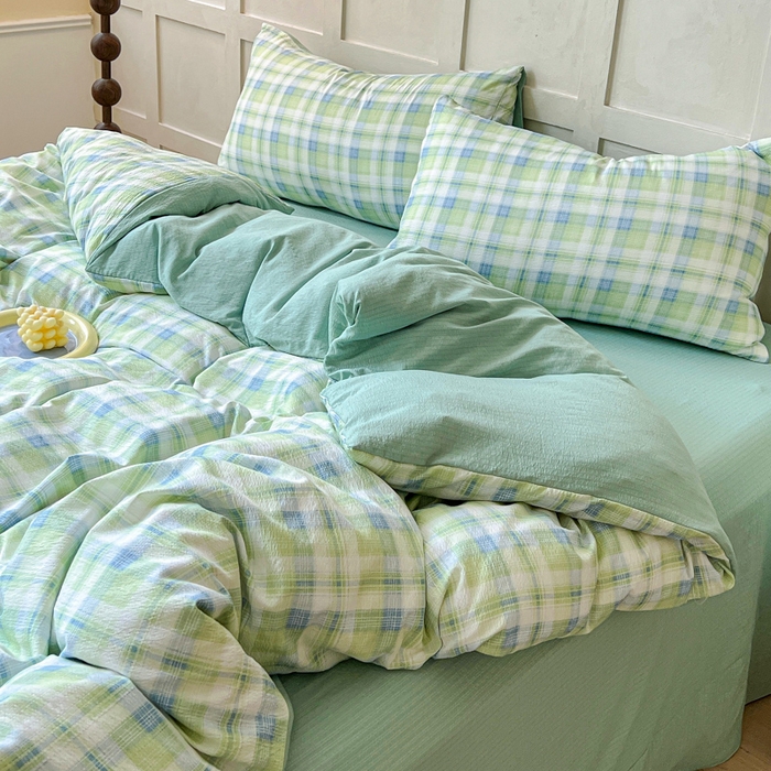 91家纺网 家纺一手货源 找家纺 绒裕家纺 2025学生季直播爆款云感皱皱纱四件套 星空绿