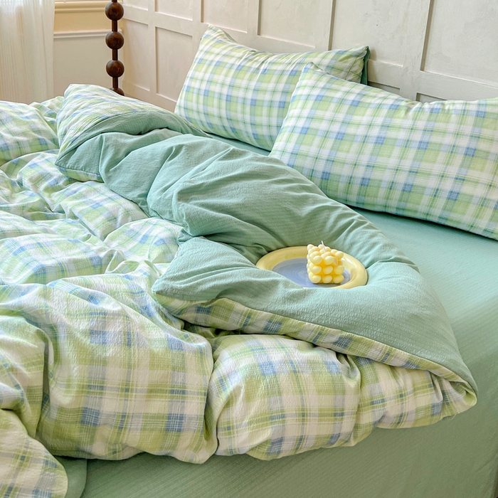 91家纺网 家纺一手货源 找家纺 绒裕家纺 2025学生季直播爆款云感皱皱纱四件套 星空绿