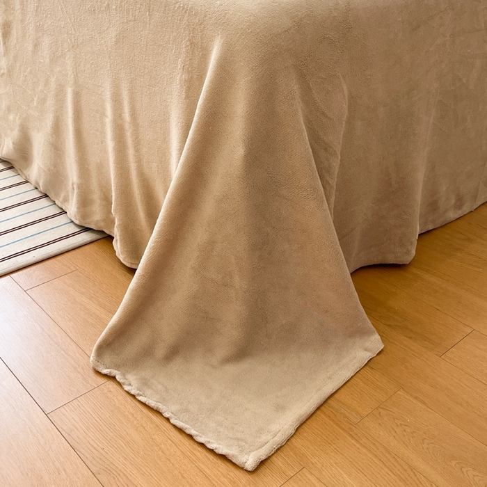 91家纺网 家纺一手货源 找家纺 桃子家居 2025新款A类ins简约奢尚渐变复古格子加厚牛奶绒四件套 绒-豹纹咖