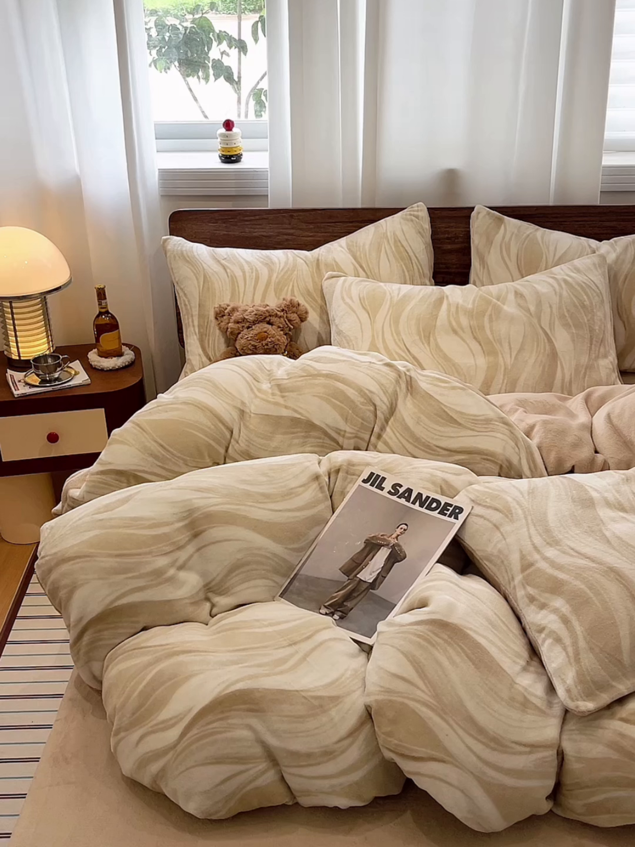 91家纺网 家纺一手货源 找家纺 桃子家居 2025新款A类ins简约奢尚渐变复古格子加厚牛奶绒四件套 绒-德芙