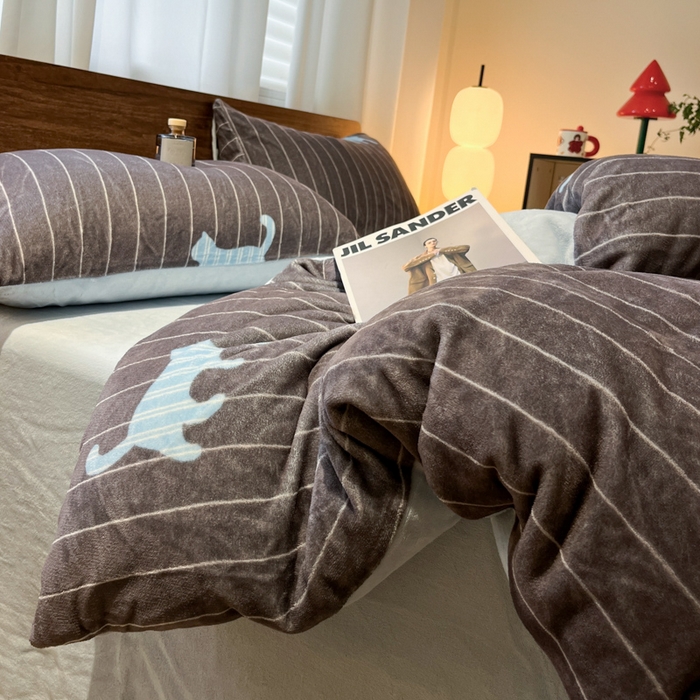 91家纺网 家纺一手货源 找家纺 桃子家居 2025新款A类ins简约奢尚渐变复古格子加厚牛奶绒四件套 绒-奢尚派