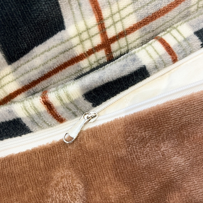 91家纺网 家纺一手货源 找家纺 桃子家居 2025新款A类ins简约奢尚渐变复古格子加厚牛奶绒四件套 绒-苏格蓝棕