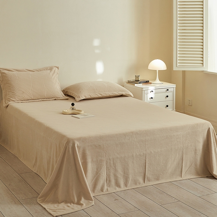 91家纺网 家纺一手货源 找家纺 千朵森 2025新款高克重提花牛奶绒高品质四件套-年纪 年纪-杏