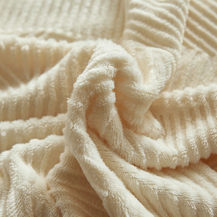 91家纺网 家纺一手货源 找家纺 千朵森 2025新款亲肤舒适烂花全消光牛奶绒四件套-梵静 梵静-奶白杏