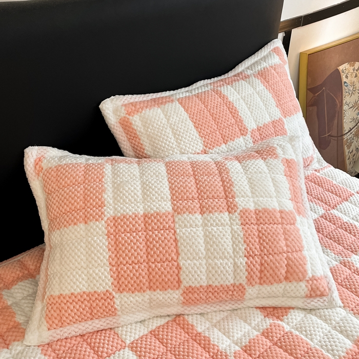 91家纺网 家纺一手货源 找家纺 （总）欧邦 2025新款加厚菠萝格豆豆绒夹棉床笠 床笠单件