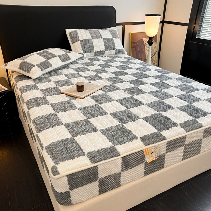 91家纺网 家纺一手货源 找家纺 欧邦 2025新款加厚菠萝格豆豆绒夹棉床笠 床笠单件 菠萝格-灰色