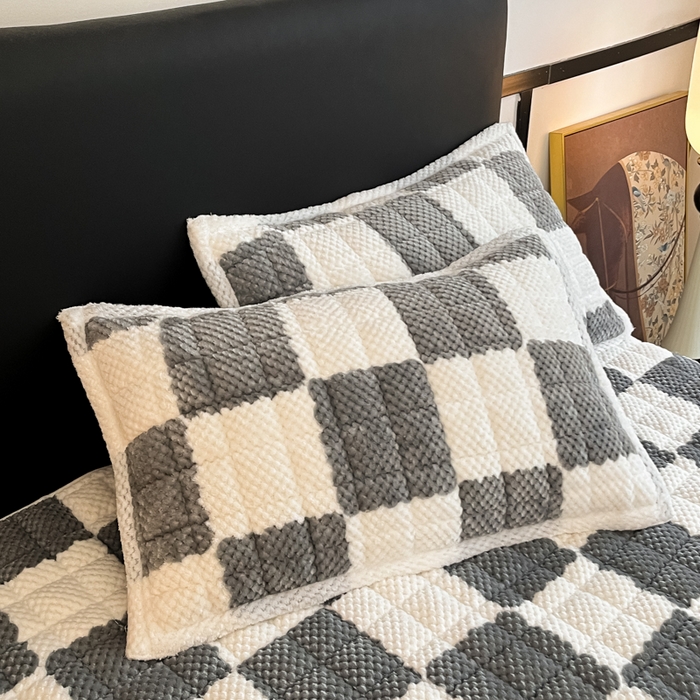 91家纺网 家纺一手货源 找家纺 欧邦 2025新款加厚菠萝格豆豆绒夹棉床笠 床笠单件 菠萝格-灰色