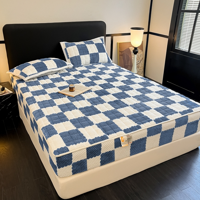 91家纺网 家纺一手货源 找家纺 欧邦 2025新款加厚菠萝格豆豆绒夹棉床笠 床笠单件 菠萝格-蓝色