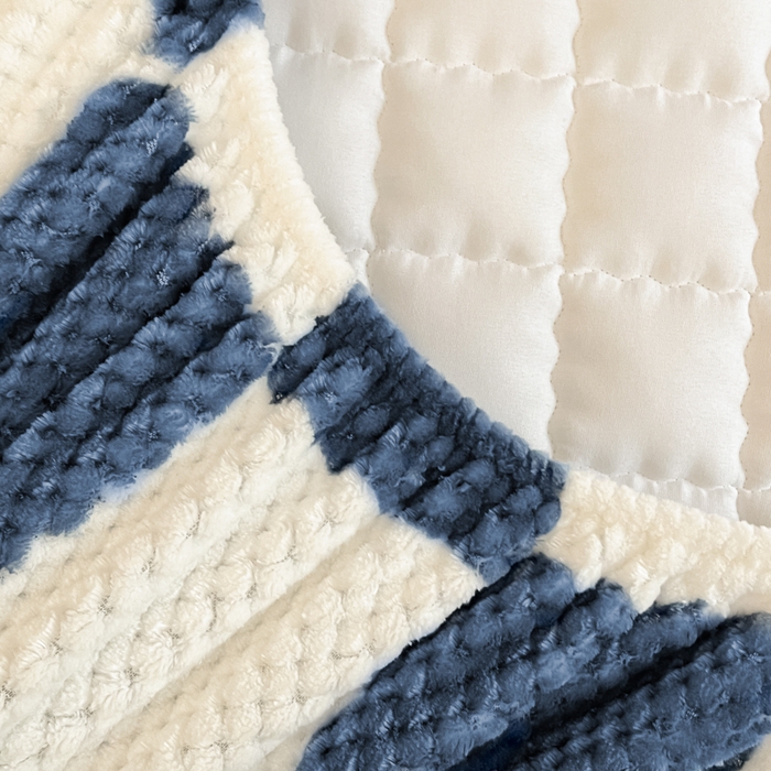 91家纺网 家纺一手货源 找家纺 欧邦 2025新款加厚菠萝格豆豆绒夹棉床笠 床笠单件 菠萝格-蓝色