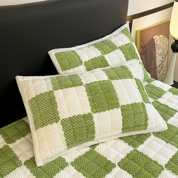 91家纺网 家纺一手货源 找家纺 欧邦 2025新款加厚菠萝格豆豆绒夹棉床笠 床笠单件 菠萝格-绿色
