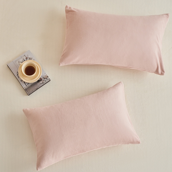 91家纺网 家纺一手货源 找家纺 千朵森 2025新款纯色牛奶绒枕套-芙妮系列单品枕套单件枕套 芙妮-香草粉