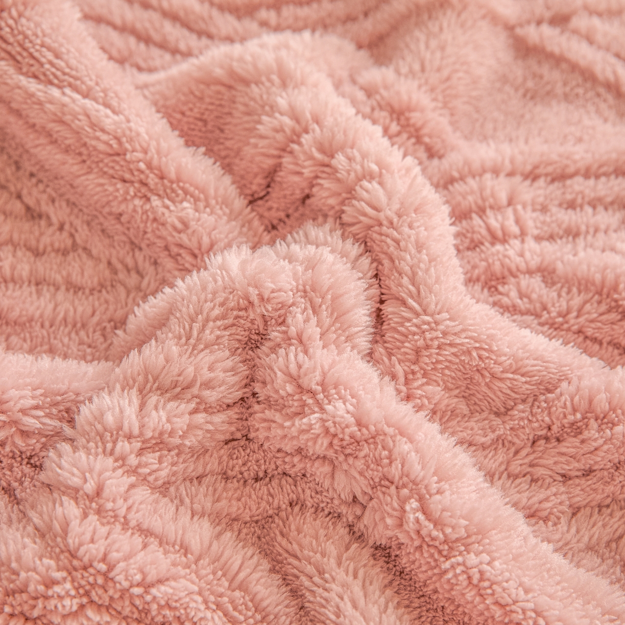 91家纺网 家纺一手货源 找家纺 （总）欧邦 2025新款跨境提花塔芙绒单床笠 床笠单件-素简系列