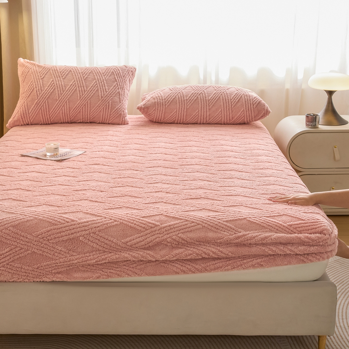 91家纺网 家纺一手货源 找家纺 欧邦 2025新款跨境提花塔芙绒单床笠 床笠单件-素简系列 素简-豆沙