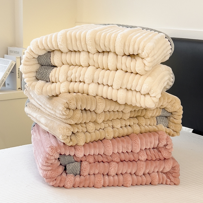 91家纺网 家纺一手货源 找家纺 （总）欧邦 2025新款子母条灰边毛毯毯子多功能盖毯