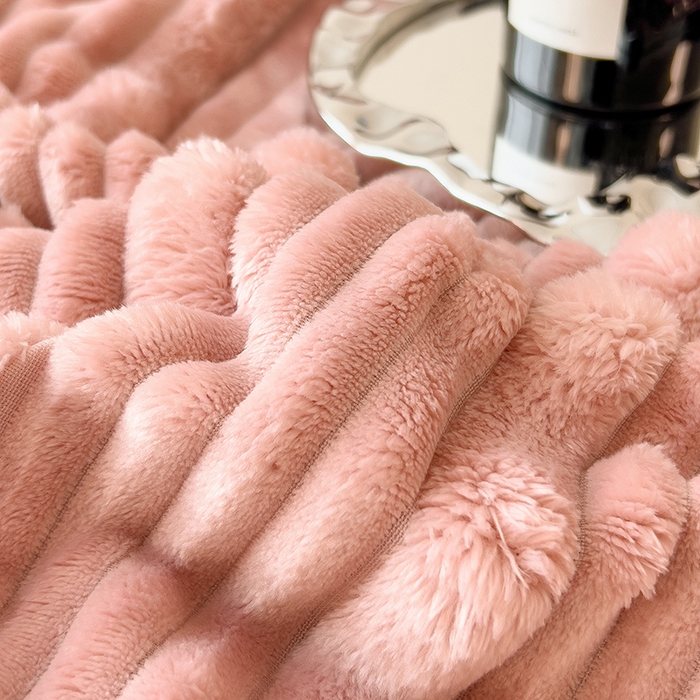 91家纺网 家纺一手货源 找家纺 欧邦 2025新款子母条灰边毛毯毯子多功能盖毯 子母条-豆沙粉灰边