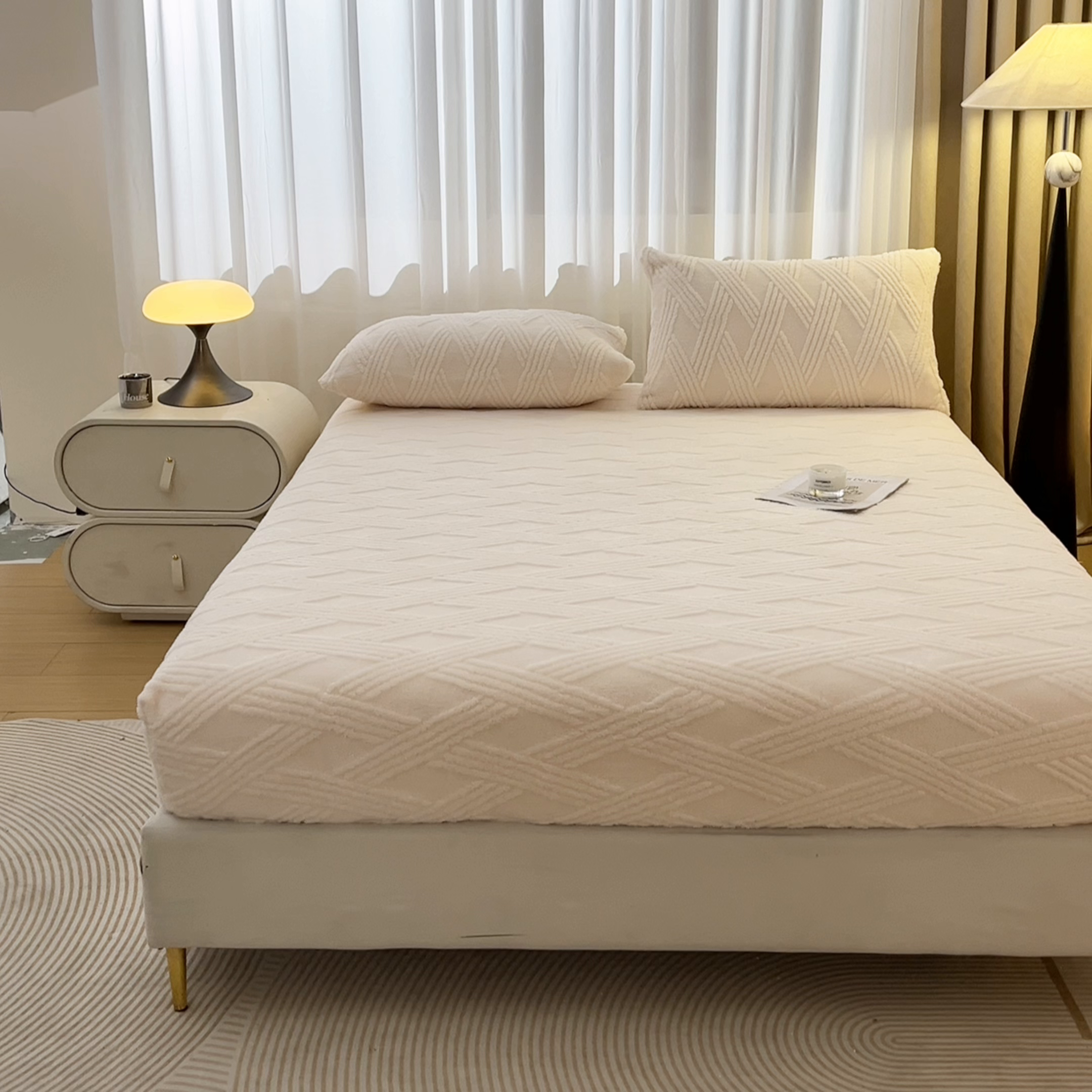 91家纺网 家纺一手货源 找家纺 欧邦 2025新款跨境提花塔芙绒单床笠 床笠单件-素简系列 素简-米白