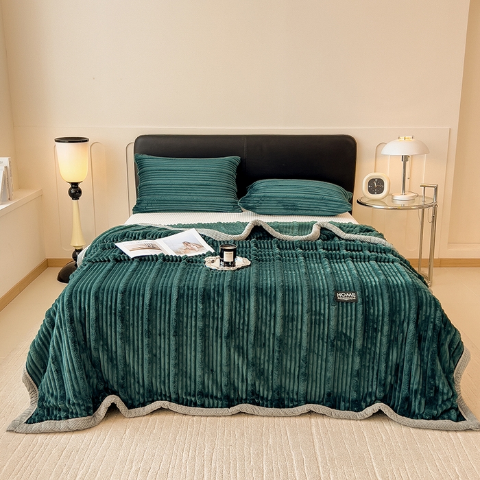 91家纺网 家纺一手货源 找家纺 欧邦 2025新款子母条灰边毛毯毯子多功能盖毯 子母条-墨绿灰边