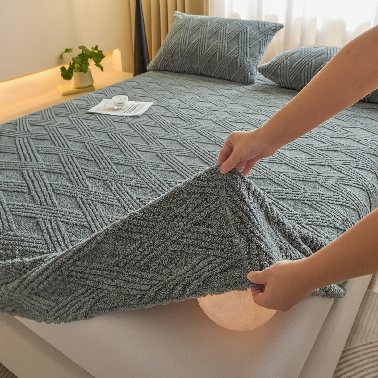 91家纺网 家纺一手货源 找家纺 欧邦 2025新款跨境提花塔芙绒单床笠 床笠单件-素简系列 素简-深灰