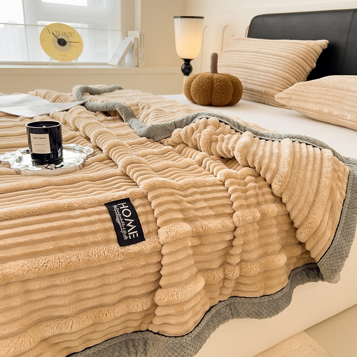 91家纺网 家纺一手货源 找家纺 欧邦 2025新款子母条灰边毛毯毯子多功能盖毯 子母条-浅咖灰边