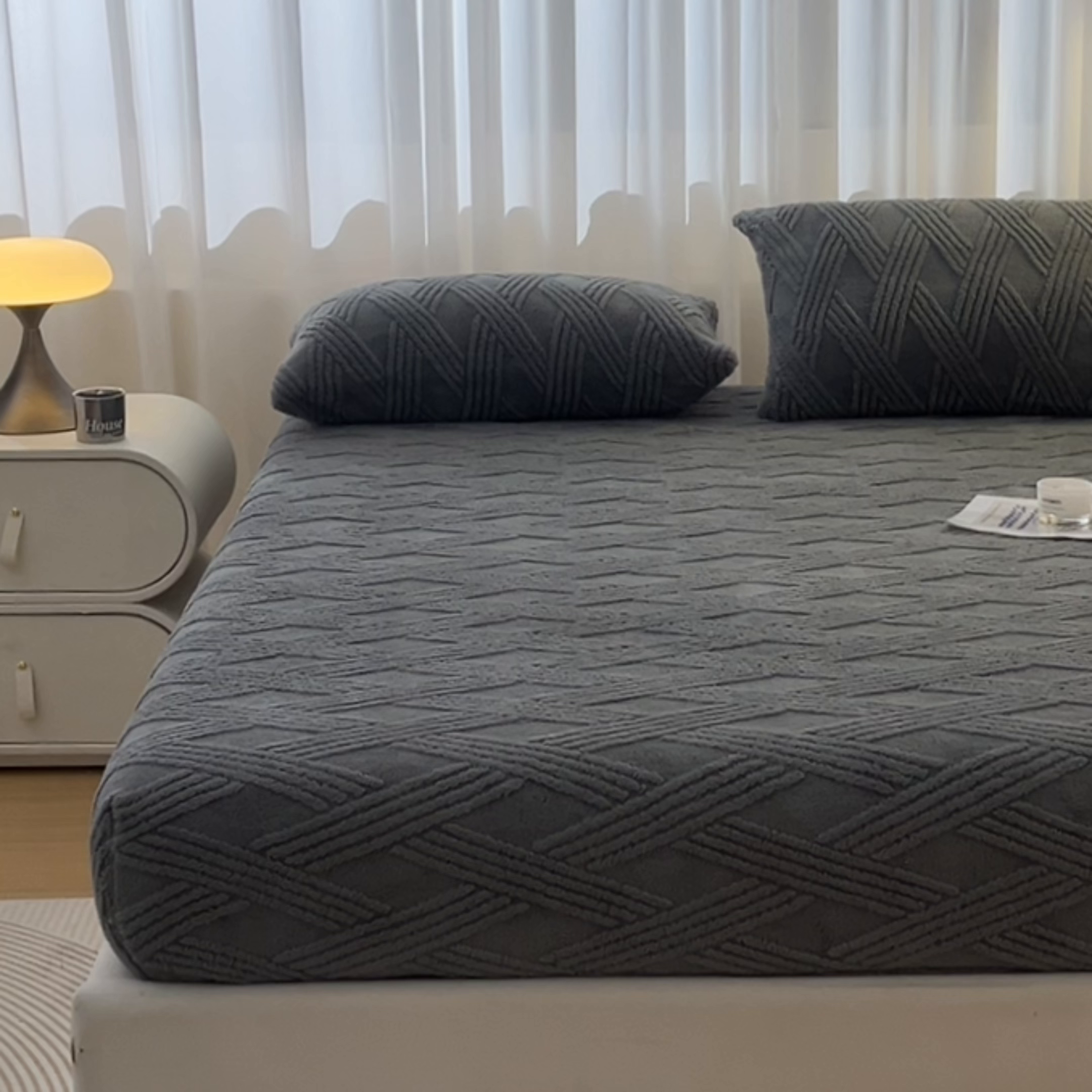 91家纺网 家纺一手货源 找家纺 欧邦 2025新款跨境提花塔芙绒单床笠 床笠单件-素简系列 素简-深灰