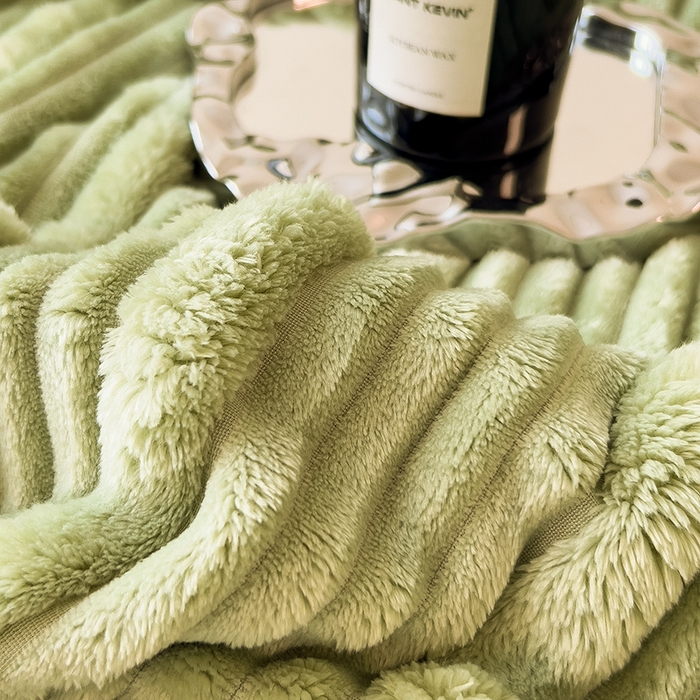 91家纺网 家纺一手货源 找家纺 欧邦 2025新款子母条灰边毛毯毯子多功能盖毯 子母条-浅绿灰边