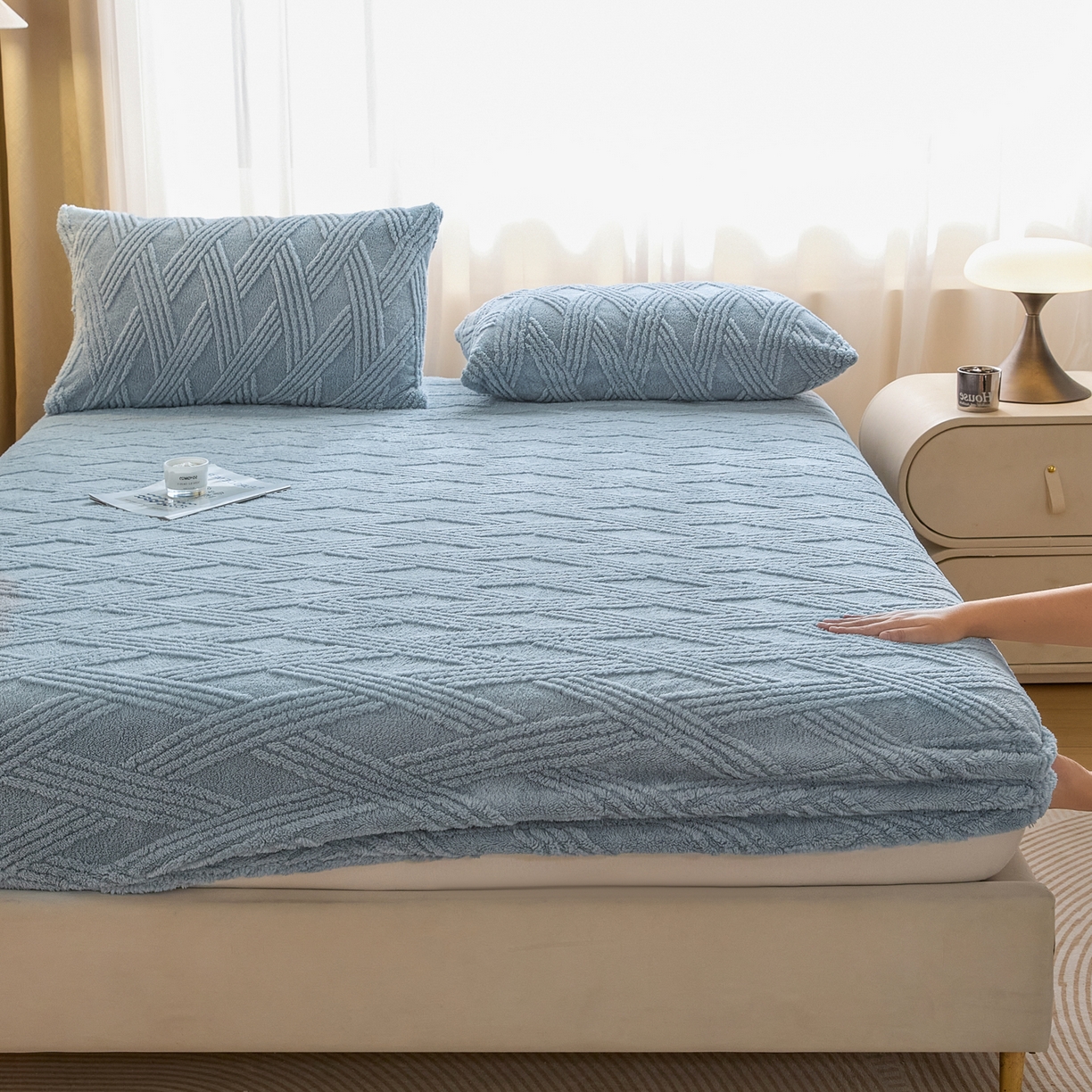 91家纺网 家纺一手货源 找家纺 欧邦 2025新款跨境提花塔芙绒单床笠 床笠单件-素简系列 素简-雾蓝