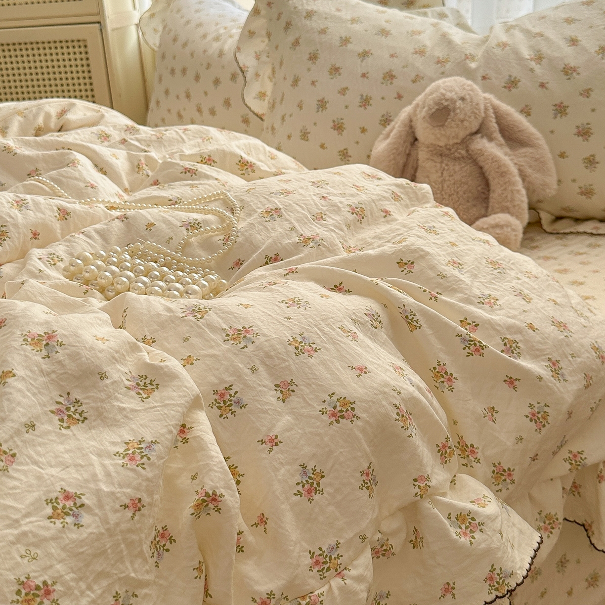 91家纺网 家纺一手货源 找家纺 欧尚 2025新款云柔棉床盖四件套 春芽