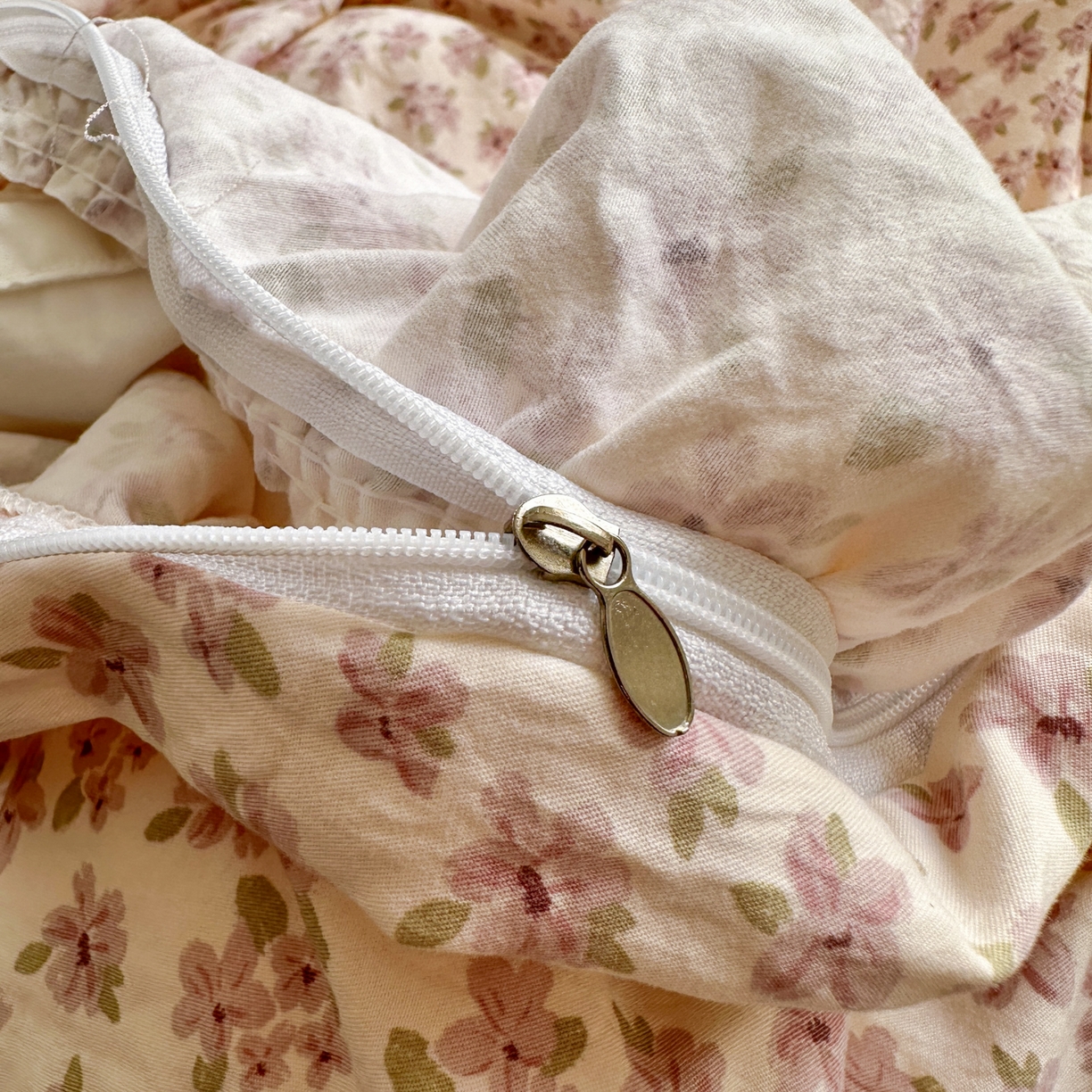 91家纺网 家纺一手货源 找家纺 欧尚 2025新款云柔棉床盖四件套 桃夭夭