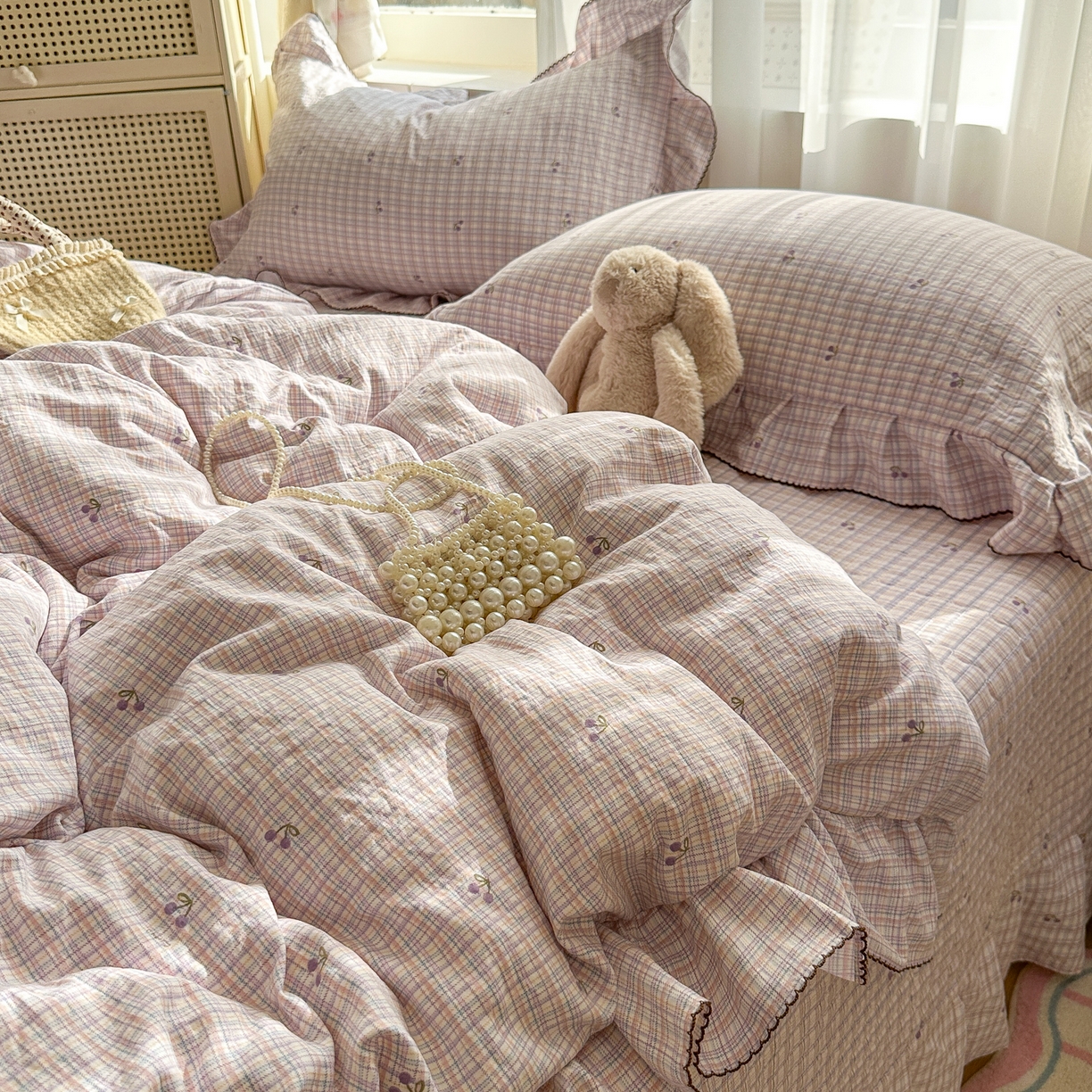 91家纺网 家纺一手货源 找家纺 欧尚 2025新款云柔棉床盖四件套 樱桃酱