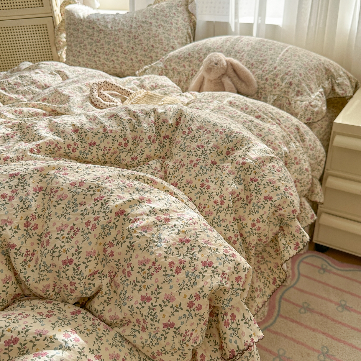 91家纺网 家纺一手货源 找家纺 欧尚 2025新款云柔棉床盖四件套 花枝语