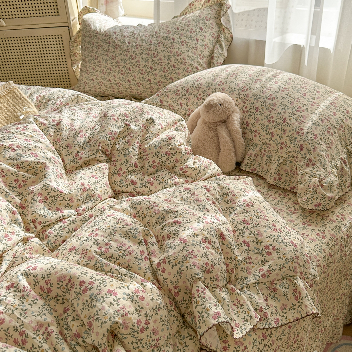 91家纺网 家纺一手货源 找家纺 欧尚 2025新款云柔棉床盖四件套 花枝语