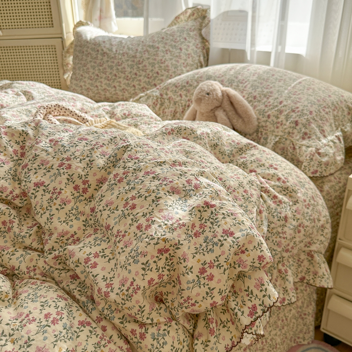 91家纺网 家纺一手货源 找家纺 欧尚 2025新款云柔棉床盖四件套 花枝语