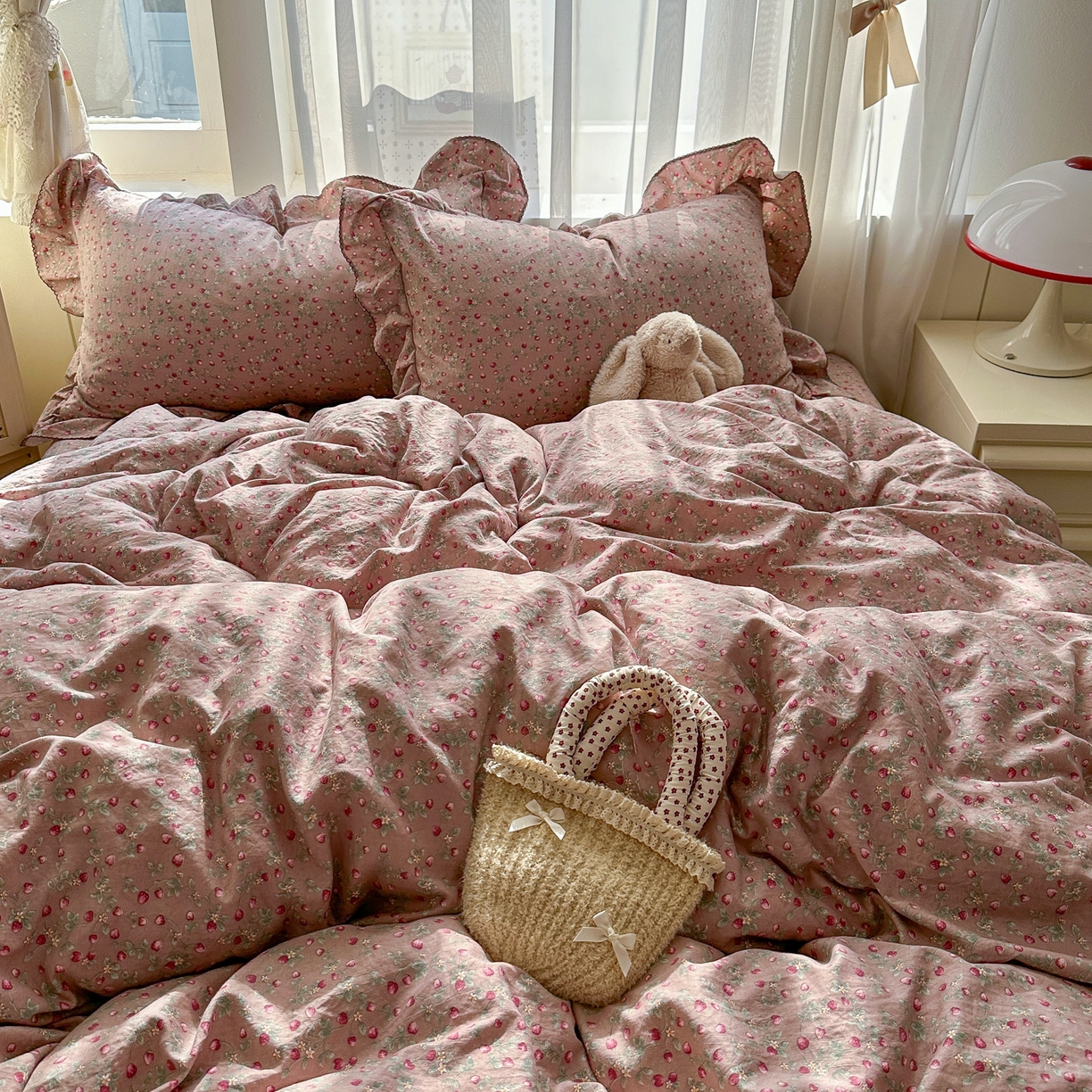 91家纺网 家纺一手货源 找家纺 欧尚 2025新款云柔棉床盖四件套 草莓