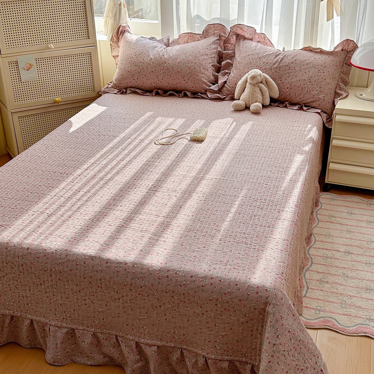 91家纺网 家纺一手货源 找家纺 欧尚 2025新款云柔棉床盖四件套 草莓