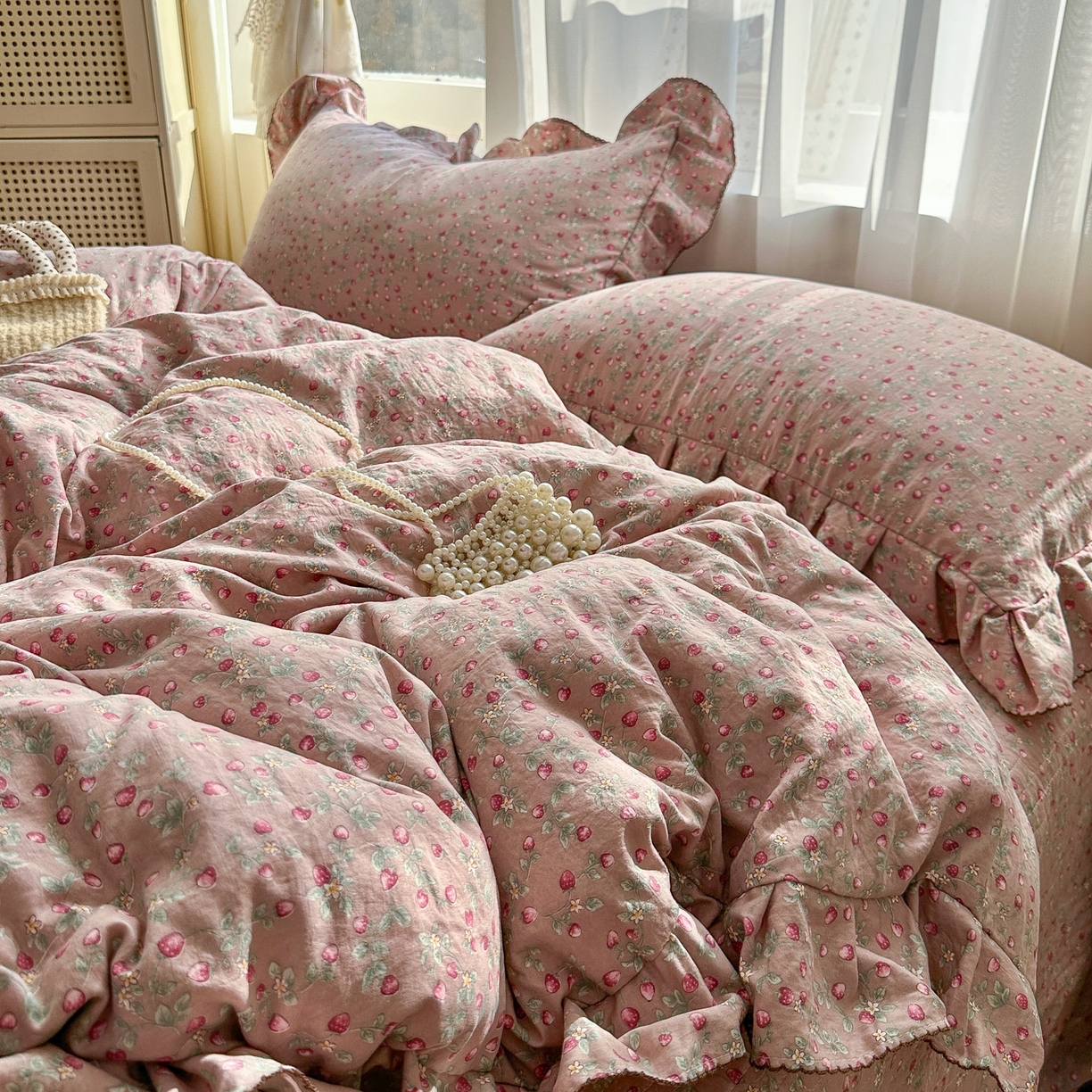 91家纺网 家纺一手货源 找家纺 欧尚 2025新款云柔棉床盖四件套 草莓