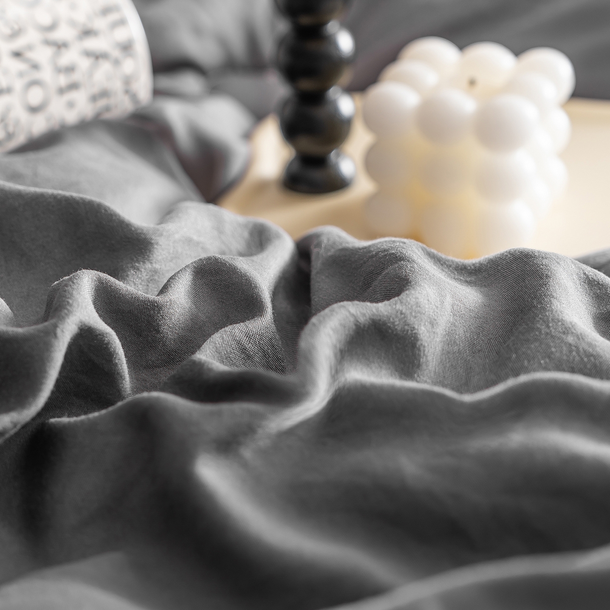 91家纺网 家纺一手货源 找家纺 品乐家纺 2025新款飞边大豆被烫画冬被被子被芯冬被 绅士灰